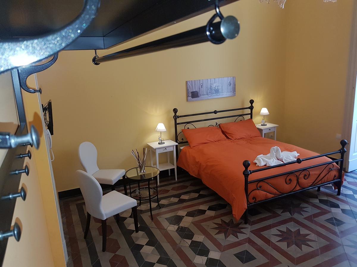 Central Suites Catania Ngoại thất bức ảnh